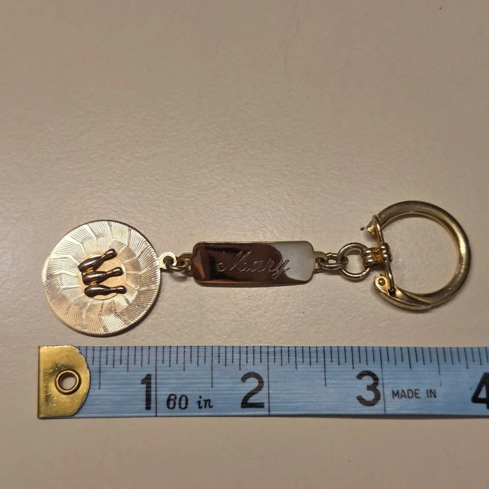 Vintage Unsigned Gold Tone 